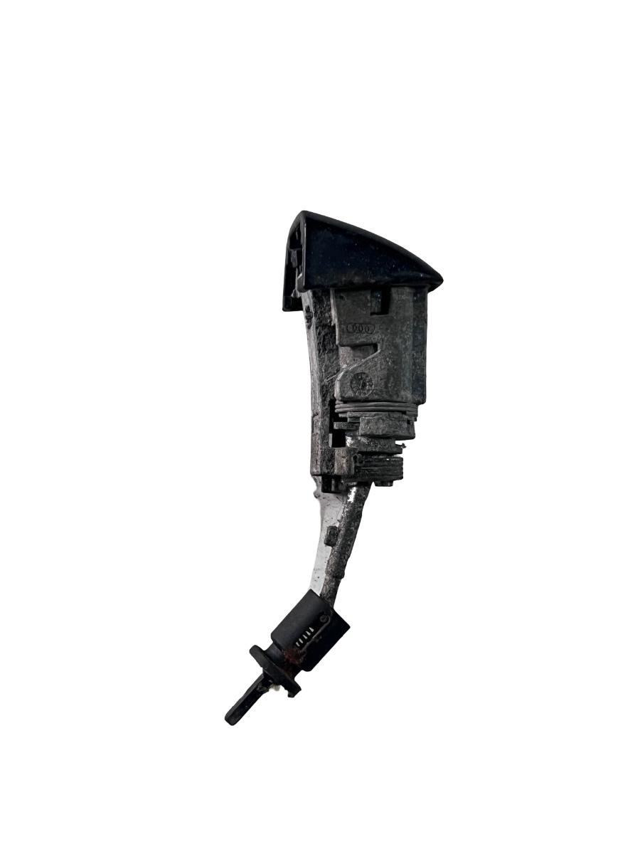 Butuc usa stanga fata AUDI A5/S5 8T3 Coupe 2007 - 2017 ( FARA CHEIE )