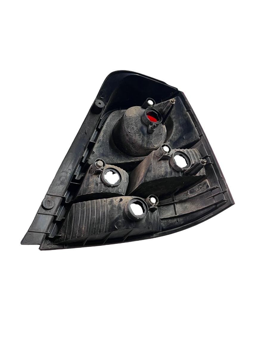 Lampa spate / Stop stanga spate KIA SORENTO I JC 2002 -> – foto 2