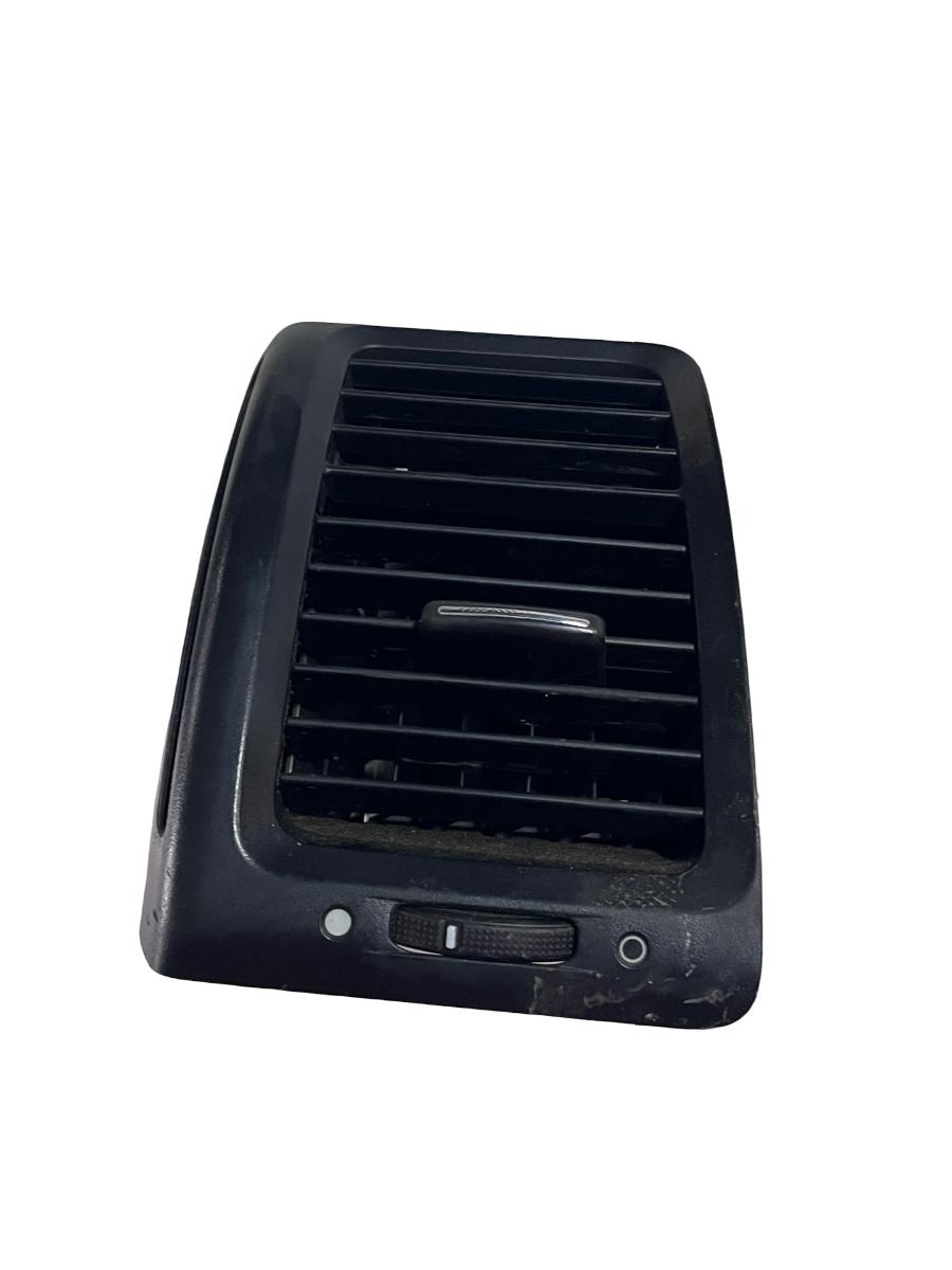 Grila de ventilatie laterala stanga fata HONDA ACCORD VII CL, CN 2003 - 2012 E616-5131-500