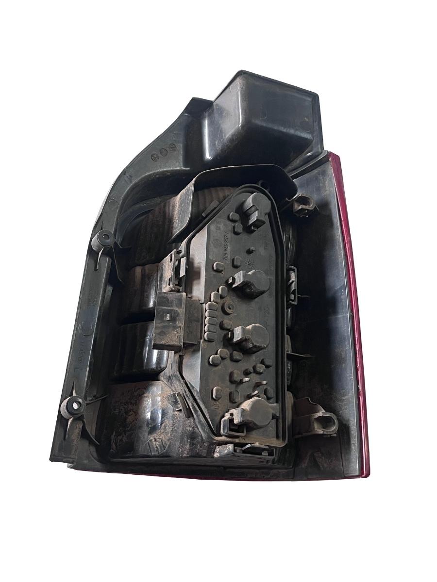 Lampa spate / Stop dreapta spate VOLKSWAGEN TRANSPORTER V Bus 7HB, 7HJ, 7EB, 7EJ, 7EF, 7EG, 7HF, 7H0945257A – foto 2