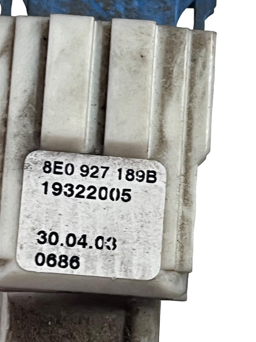 Switch pedala de frana VOLKSWAGEN TRANSPORTER V Bus 7HB, 7HJ, 7EB, 7EJ, 7EF, 7EG, 7HF, 8E0927189B – foto 2