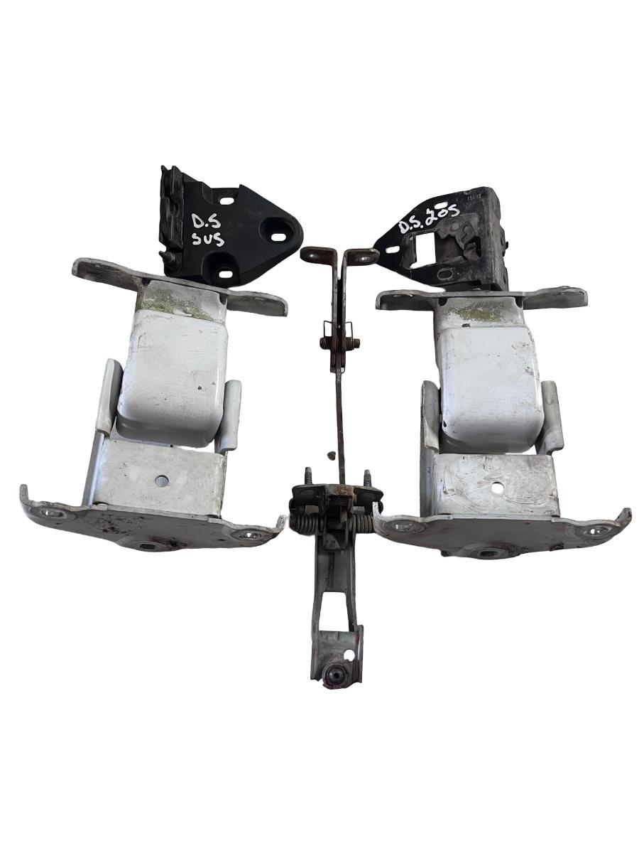 Set balamale usa de incarcare dreapta spate RENAULT TRAFIC II Bus JL 2001 ->
