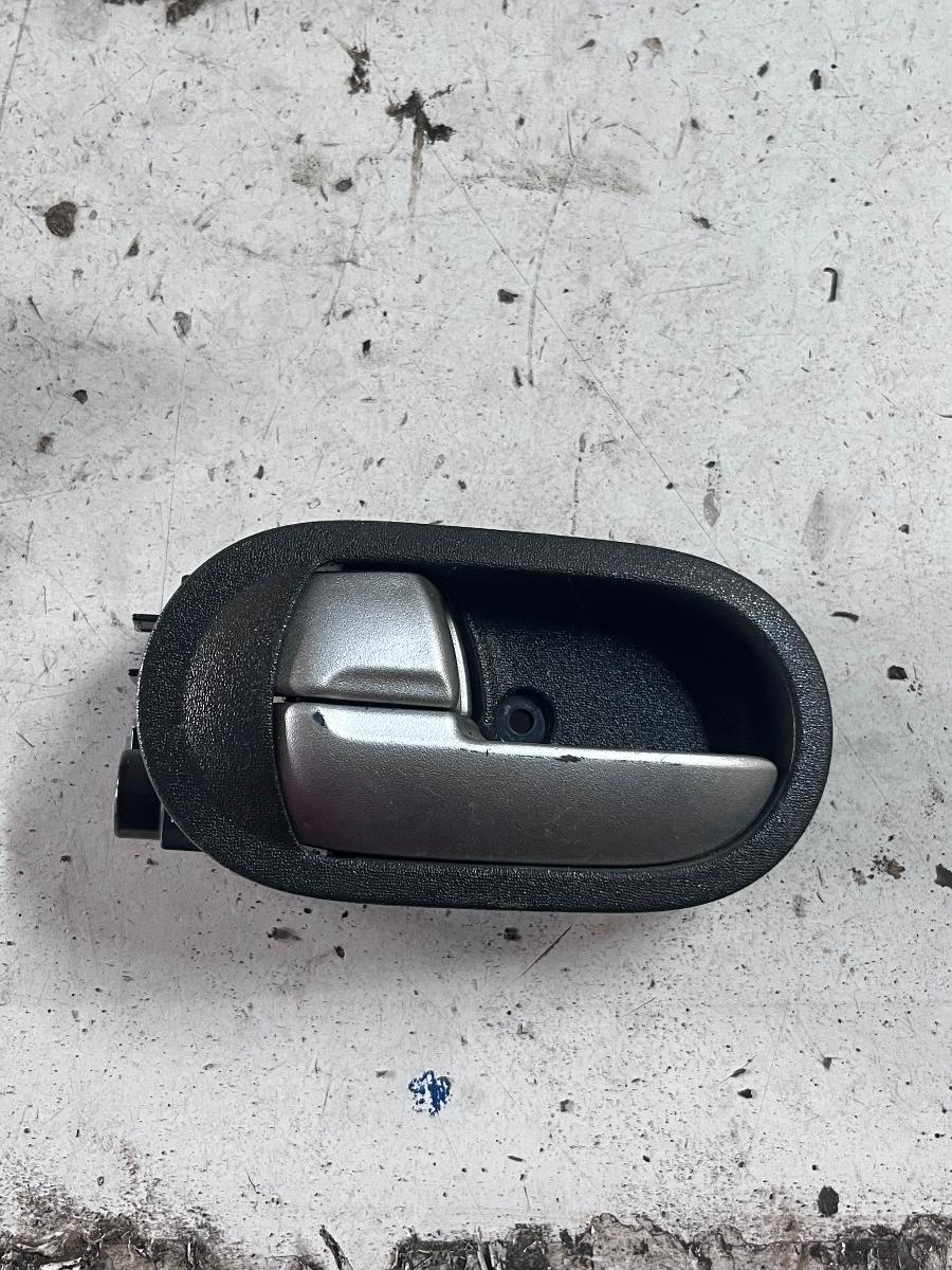 Maner interior portiera stanga spate MITSUBISHI COLT Z3_V 2004 - 2012
