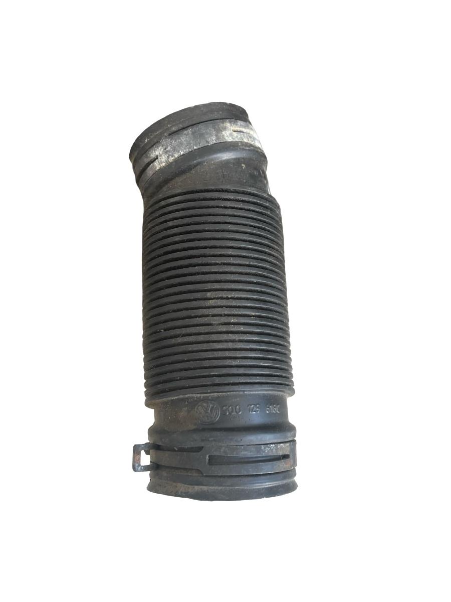 Furtun admisie aer SEAT LEON III 5F1 2012 -> 1.4 TSI 5Q0129618C