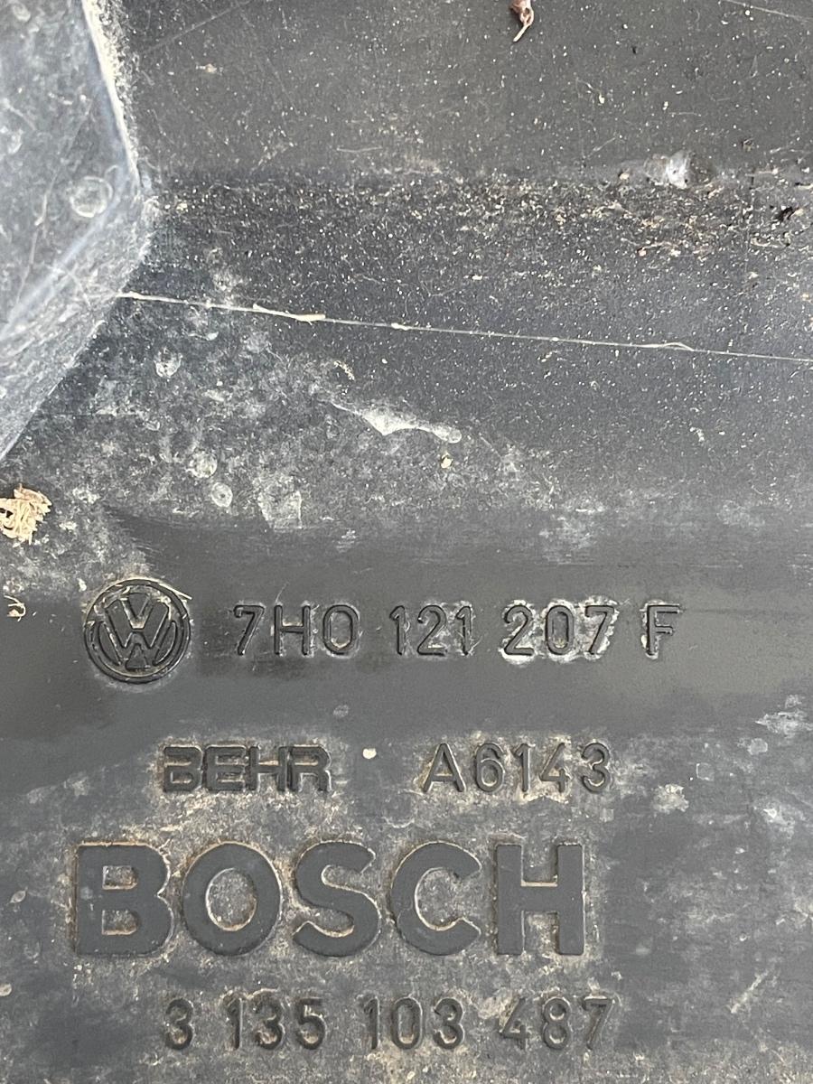 Electroventilator VOLKSWAGEN TRANSPORTER V Box 7HA, 7HH, 7EA, 7EH 2003 -> 0130303917 7H0121207F – foto 5