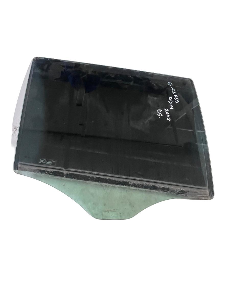Geam portiera dreapta spate MERCEDES-BENZ E-CLASS W211 2002 - 2009