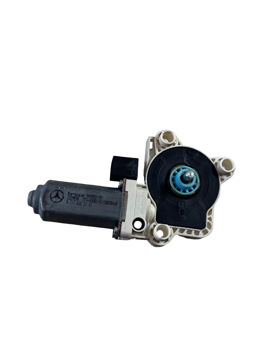 Motoras geam stanga spate MERCEDES-BENZ E-CLASS W211 Break FL 2002 - 2009 A2118202342