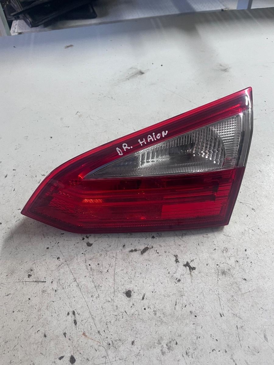 Stop haion dreapta spate FORD FOCUS III Turnier 2010 -> BM51-13A602-DC