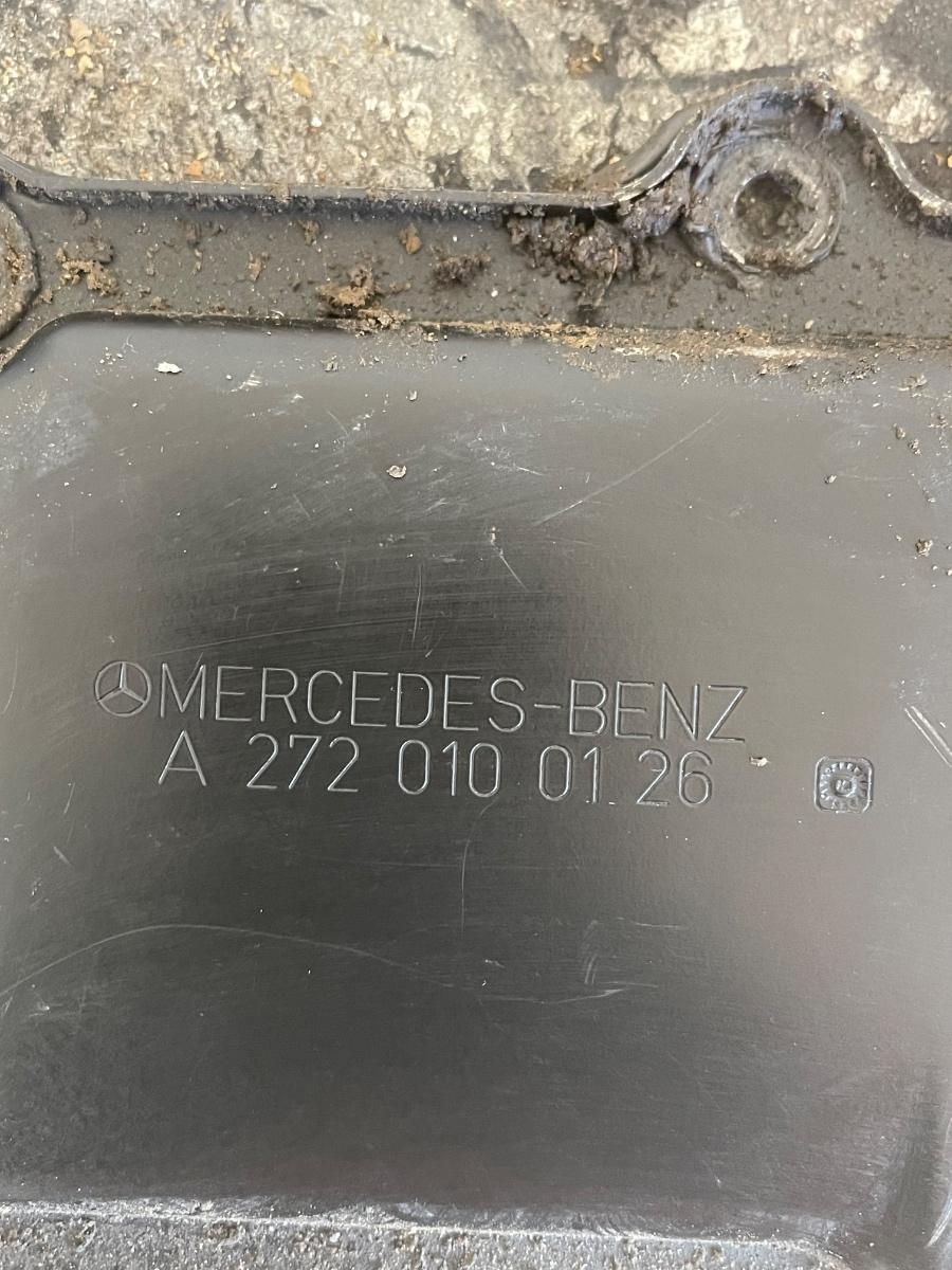 Capac baie de ulei MERCEDES-BENZ C-CLASS W204 2007 - 2014 A2720100126