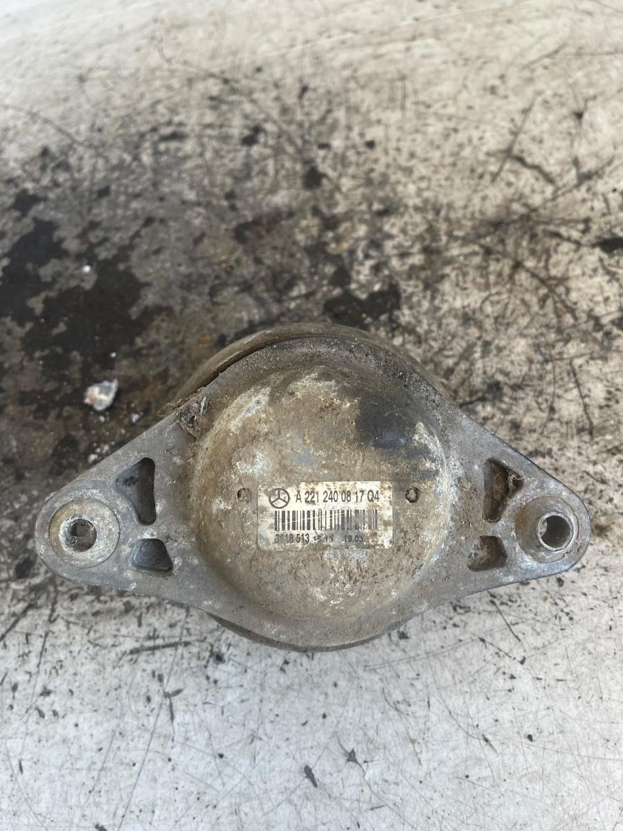 Suport motor MERCEDES-BENZ S-CLASS II W221, C215 2005 - 2013 A2212400817