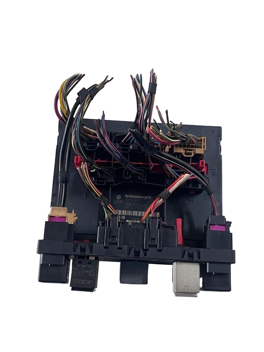 Modul de confort VOLKSWAGEN TOURAN 1T1, 1T2 2003 - 2010 3C0937049D