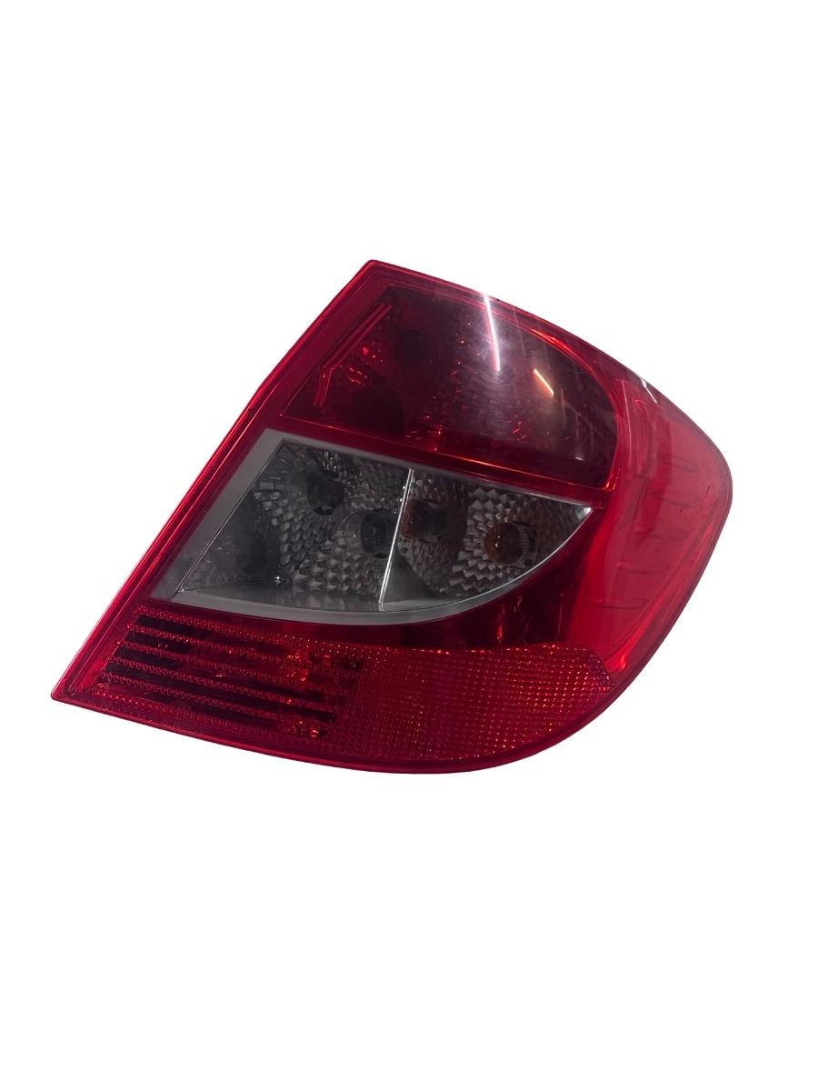 Lampa spate / Stop dreapta spate RENAULT Symbol II [ 2008 - 2013 ] 8200700047