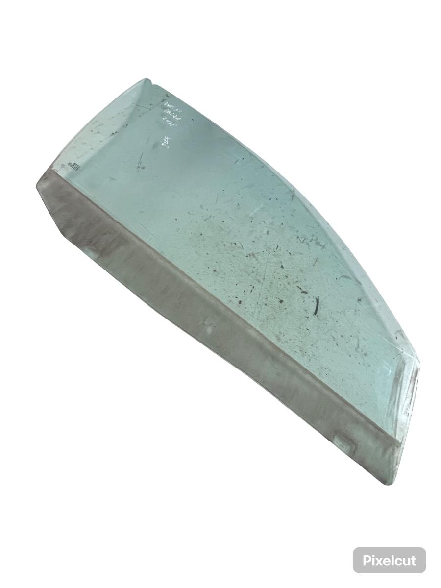 Geam portiera fata, doua usi dreapta fata SEAT IBIZA IV 6L1 2002 - 2009