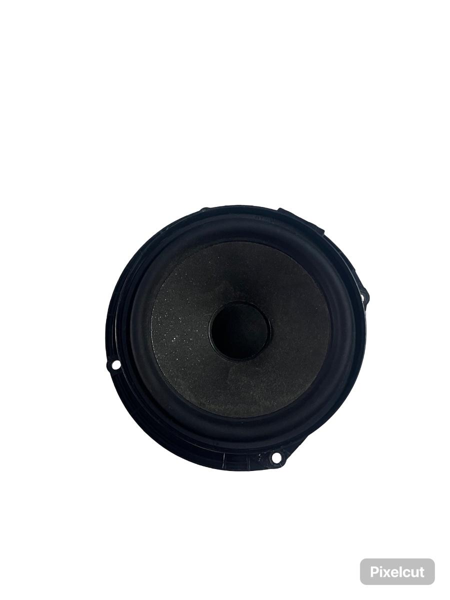 Difuzor portiera dreapta fata SEAT IBIZA IV 6L1 2002 - 2009 6L0035412 ( 2 USI )