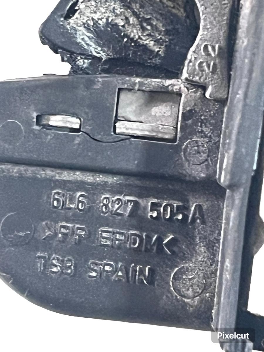 Broasca hayon/portbagaj SEAT IBIZA IV 6L1 2002 - 2009 6L6827505A – foto 3