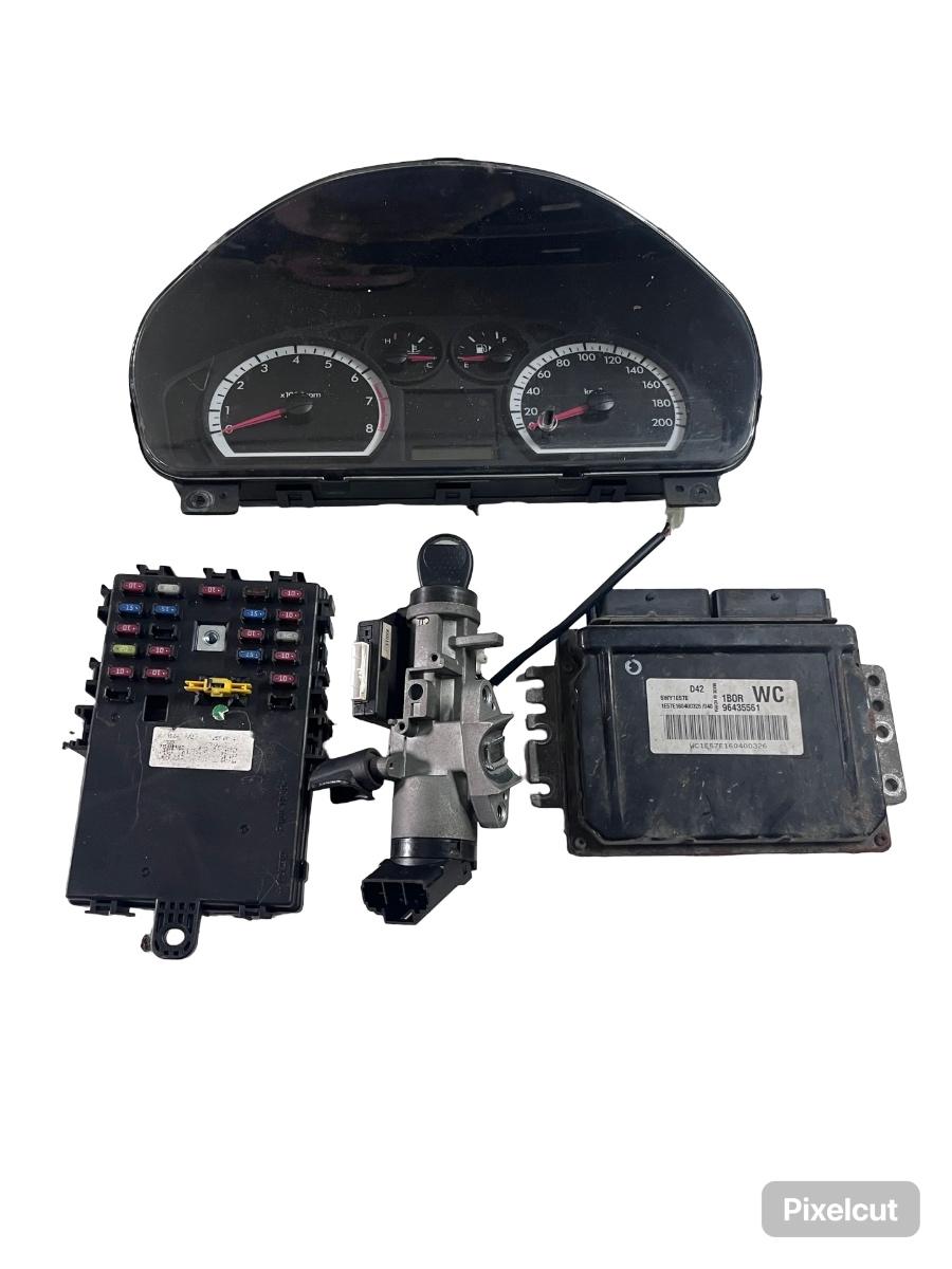 Kit pornire CHEVROLET AVEO Hatchback T200 2003 - 2008 1.2 LY4 53KW/72HP 96435561