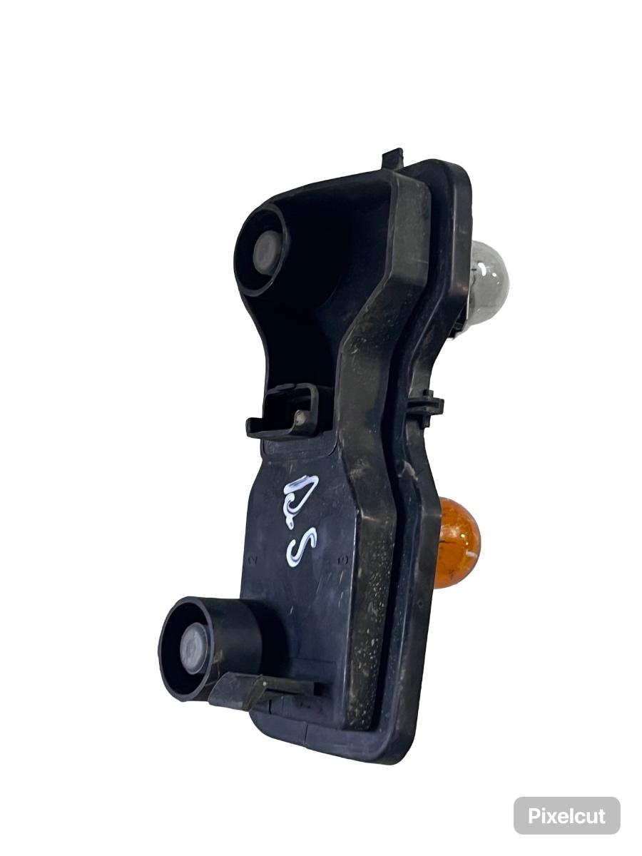 Soclu stop dreapta spate RENAULT MEGANE II Coupé-Cabriolet EM0/1_ 2003 - 2010 89026014