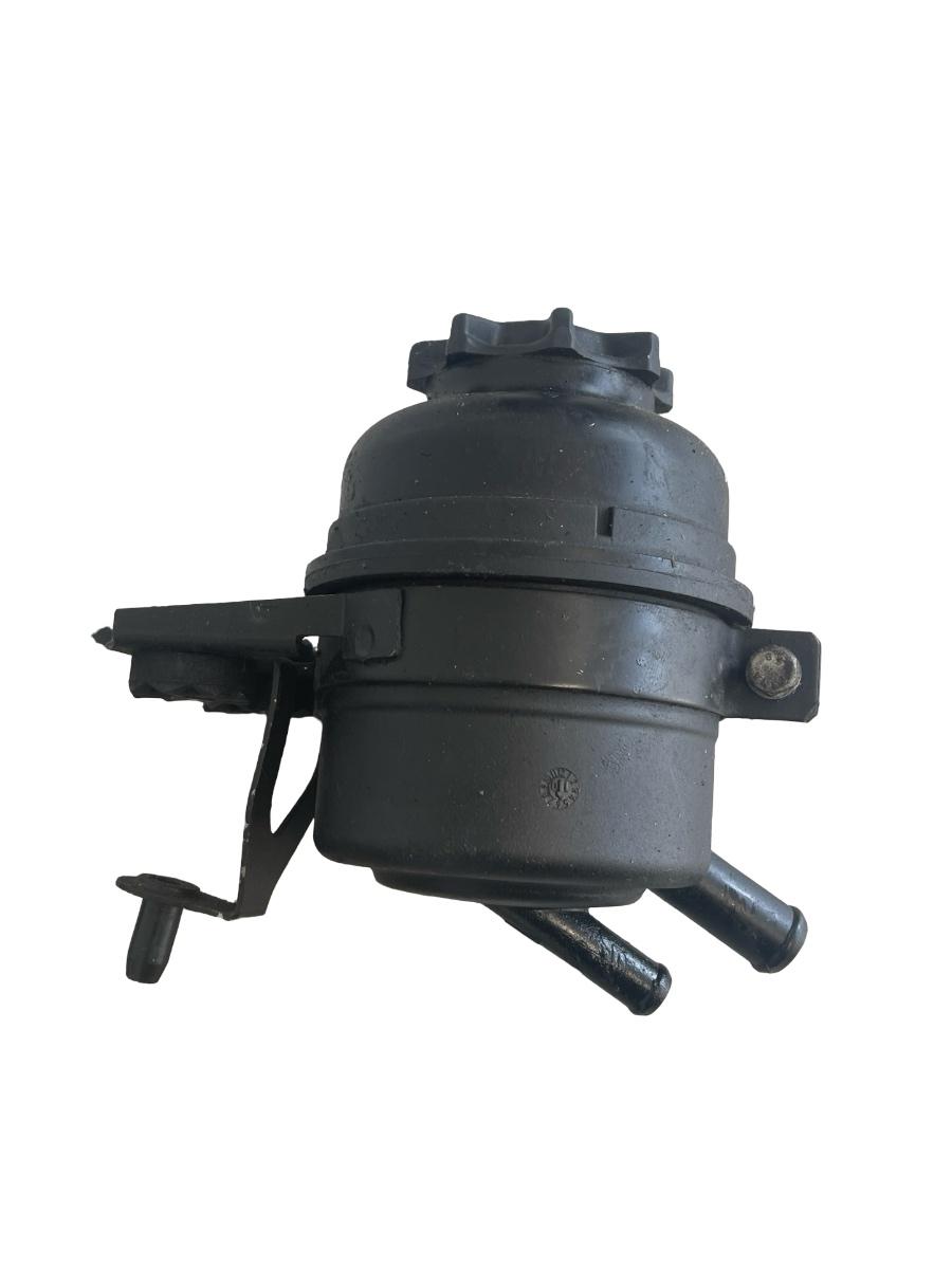 Rezervor lichid servodirectie BMW X1 I E84 2009 - 2015 2.0 sDrive 20 d N47 D20 C 6768094