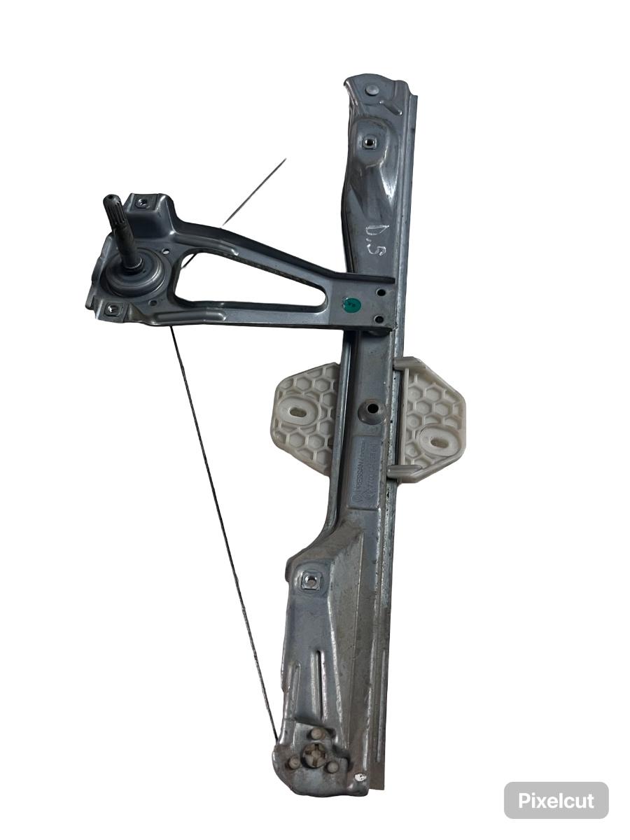 Macara Geam manuala dreapta spate RENAULT Symbol II [ 2008 - 2013 ] 7700434698