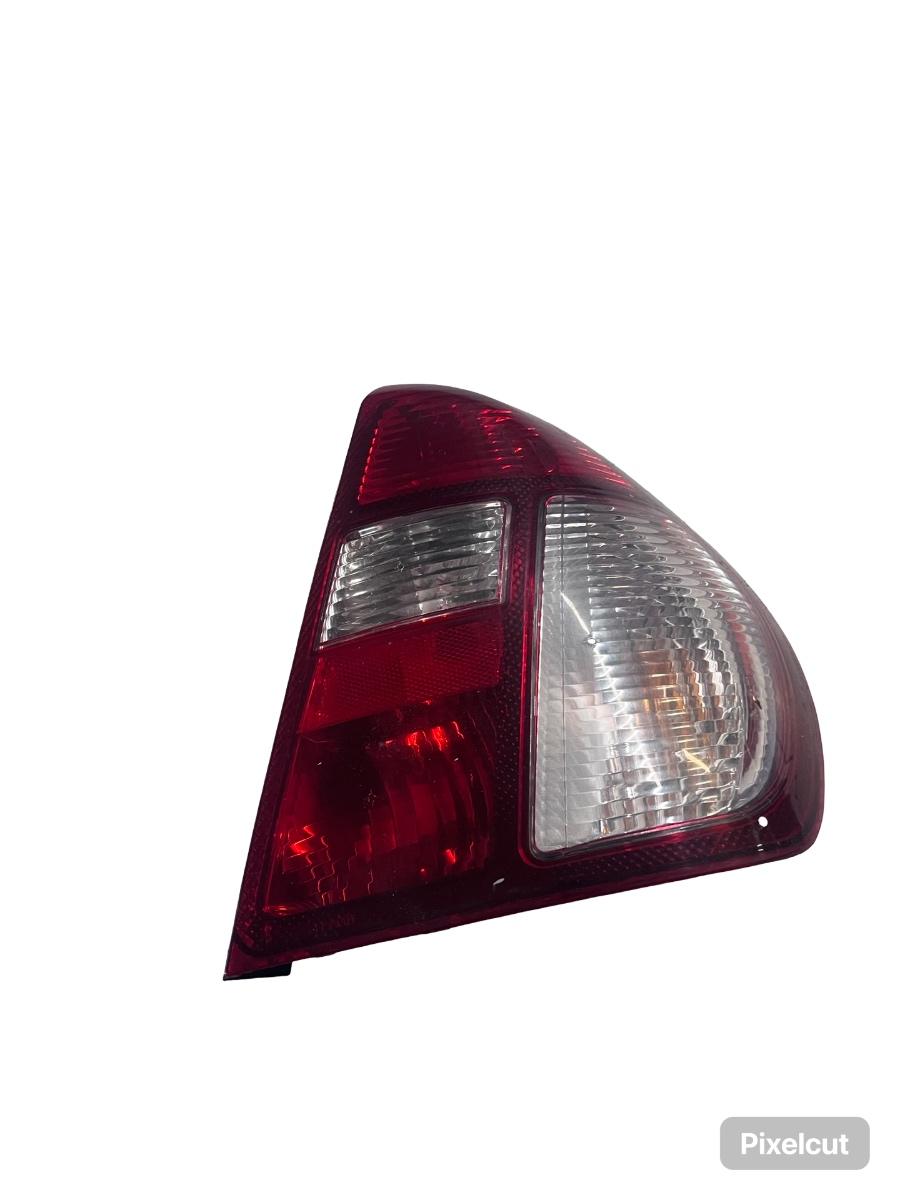 Lampa spate / Stop dreapta spate RENAULT Symbol I [ 1998 - 2008 ]