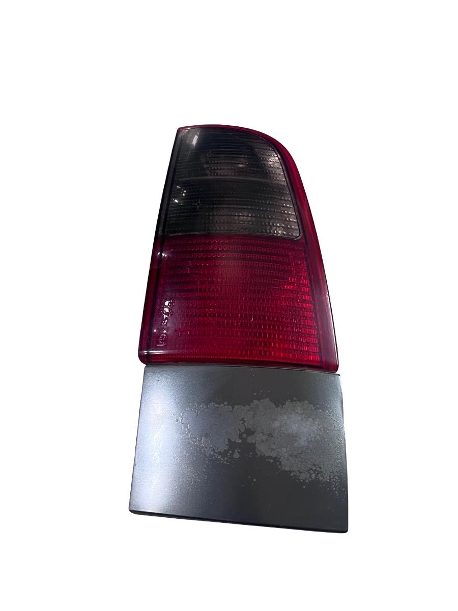 Lampa spate / Stop dreapta spate SEAT CORDOBA II 6K2 1999 - 2002 6K0945257A