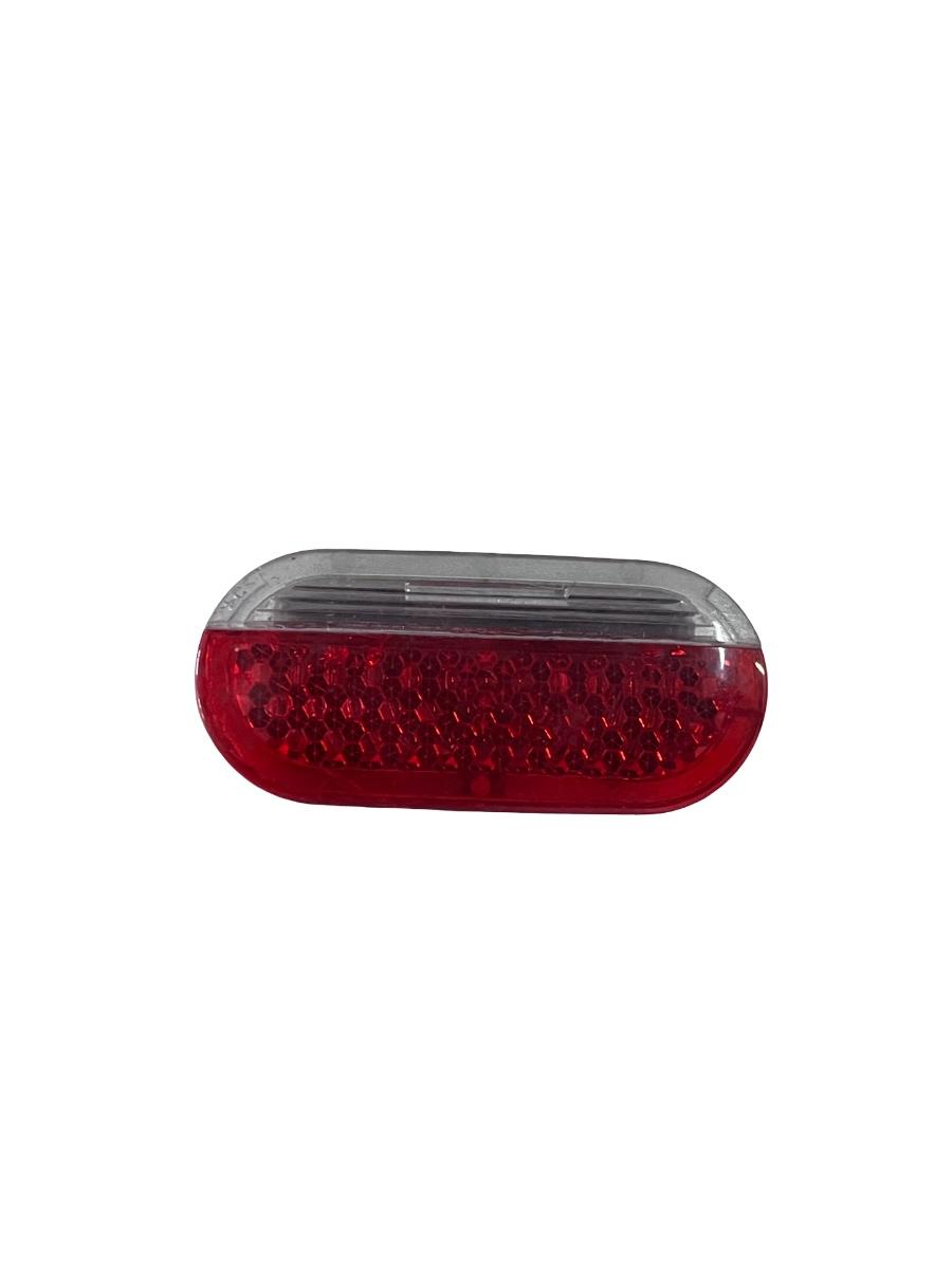 Lampa interioara portiera fata VOLKSWAGEN GOLF IV 1J1 1997 - 2007 1J0947411B