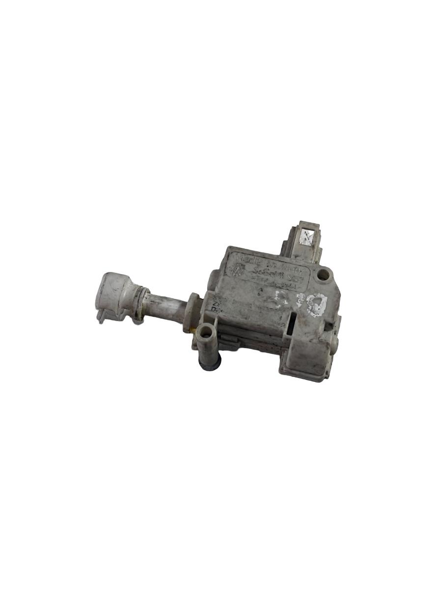 Motoras usita rezervor combustibil VOLKSWAGEN GOLF V 1K1 2003 - 2009