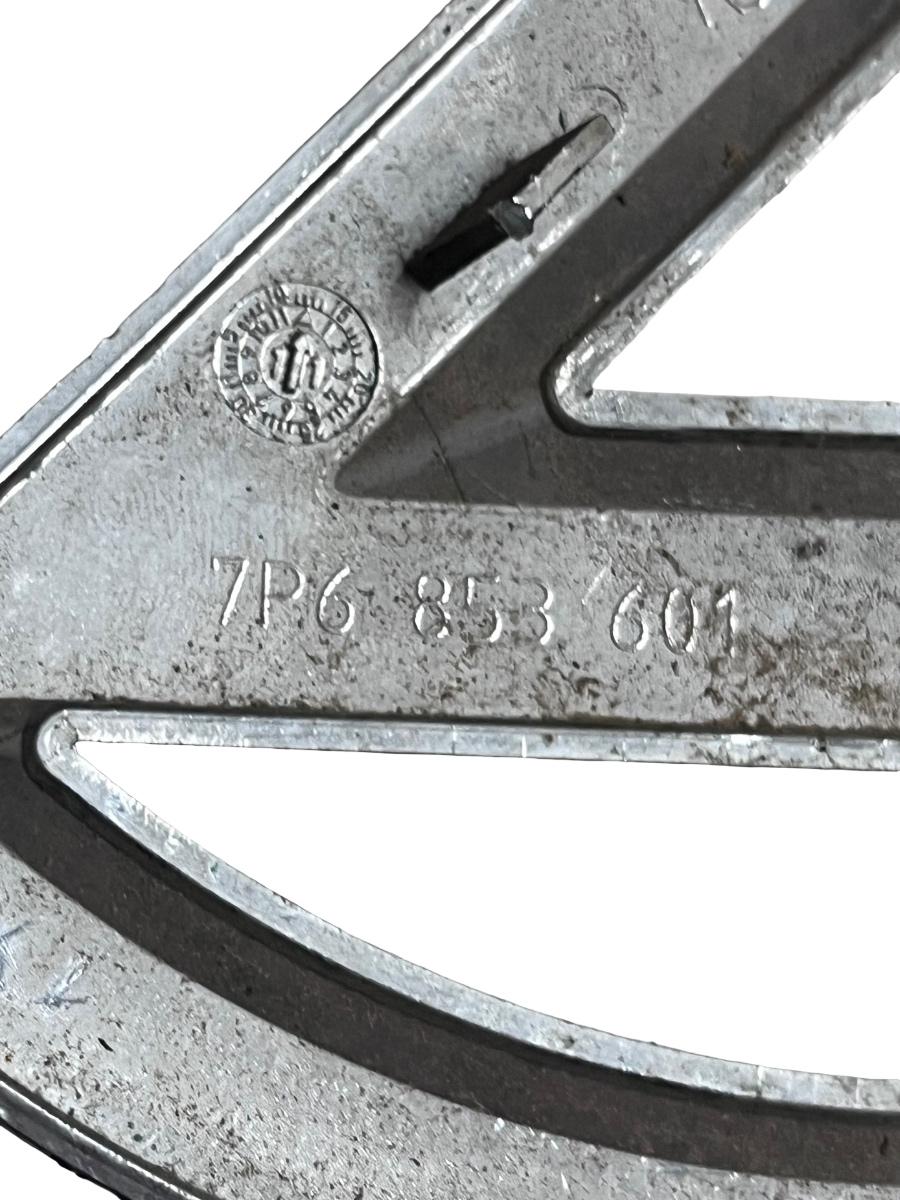 Sigla / Emblema VOLKSWAGEN TOUAREG 7P5, 7P6 2010 - 2018 7P6853601 – foto 3