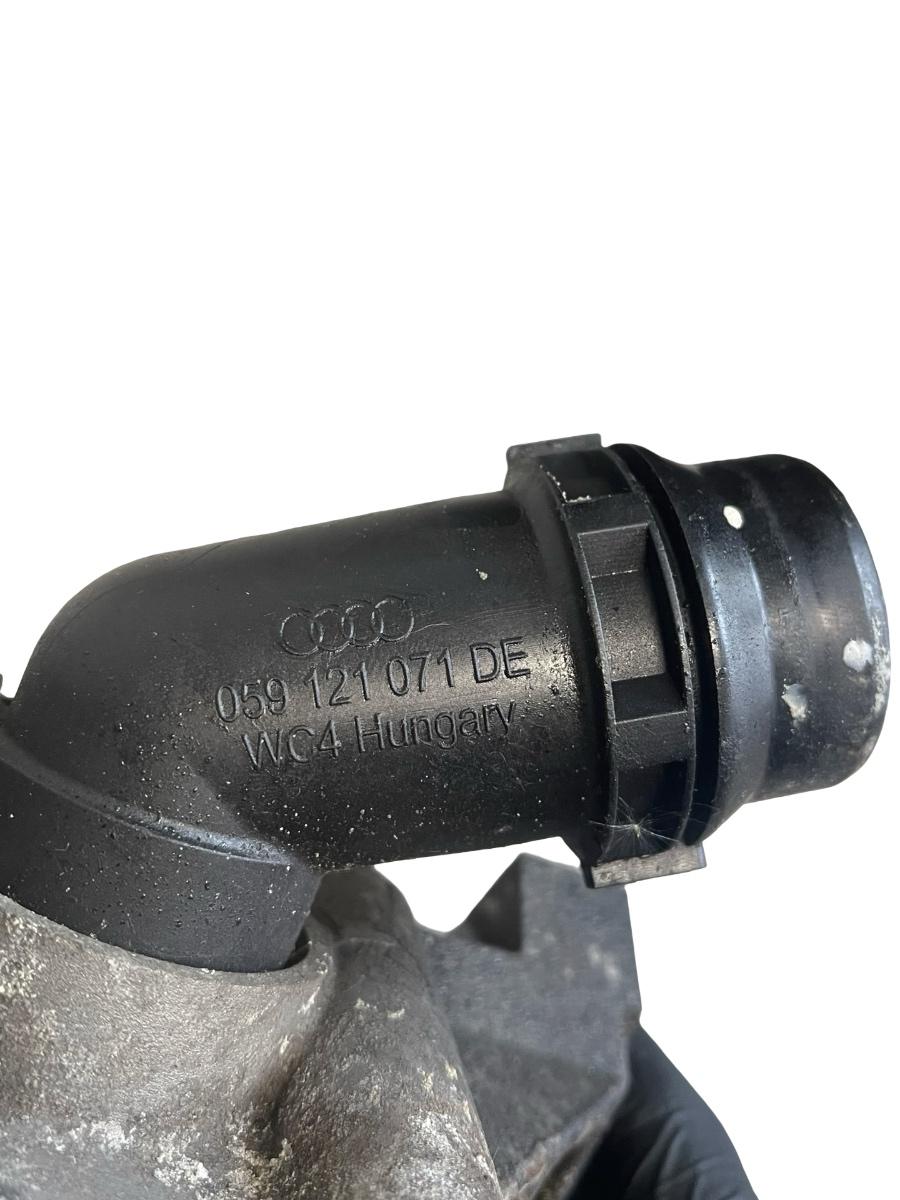 Suport motor cu conducta apa AUDI A6/S6 IV Saloon 4G2, C7, 4GC 2010 - 2018 3.0TDI CRT 059121071DE – foto 2