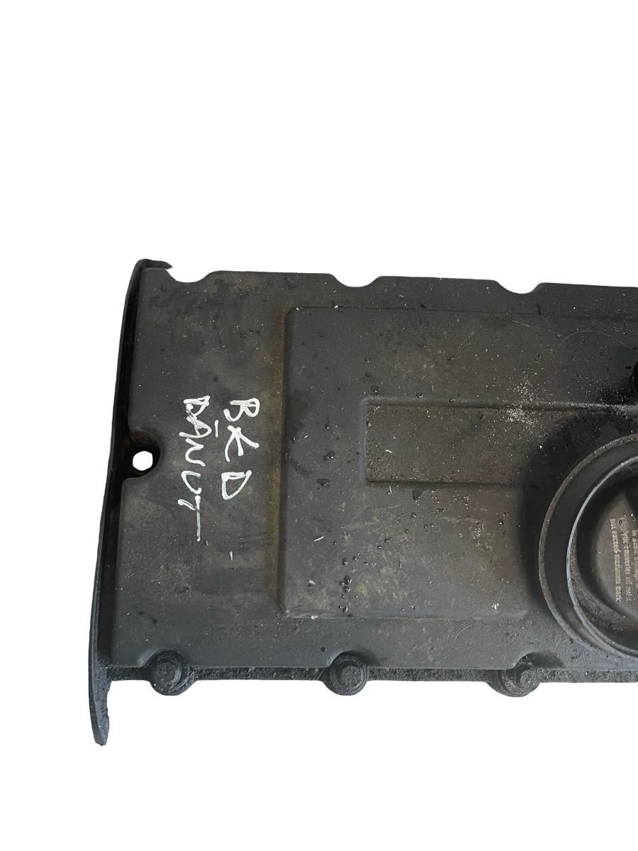 Capac culbutori VOLKSWAGEN TOURAN 1T1, 1T2 2003 - 2010 2.0 TDI 16V BKD 03G103475 – foto 2