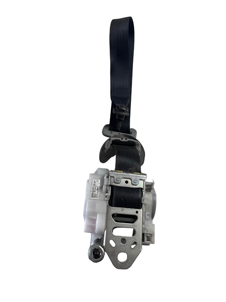 Centura de siguranta dreapta fata LEXUS IS II Saloon GSE2_, ALE2_, USE2_ 2005 - 2013 7M7750-P