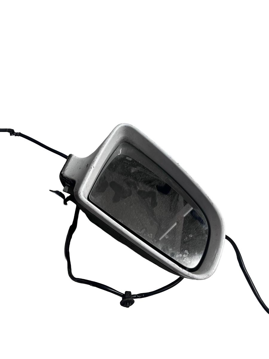 Oglinda laterala dreapta fata AUDI A4 III 8EC, B7 2004 - 2008 E1010681 ( CARCASA SI STICLA )