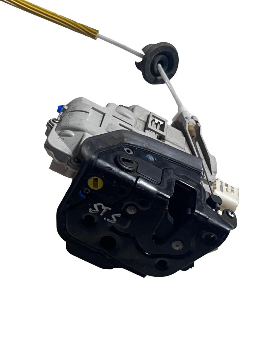 Broasca usa stanga spate AUDI A4 III 8EC, B7 2004 - 2008 8E0839015