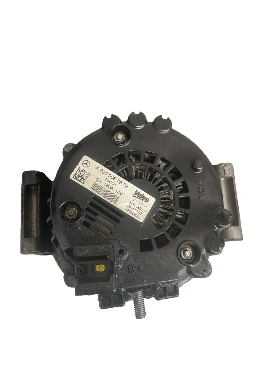 Alternator MERCEDES-BENZ E-CLASS W212 2009 -> 2.2 E 250 CDI / BlueTEC 4-matic OM 651.924 A0009067802