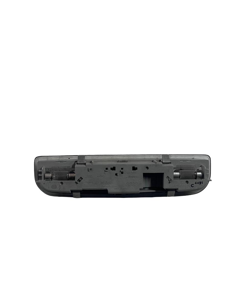 Plafoniera spate AUDI A3 II 8P1 2003 - 2013 8P0947111 – foto 2