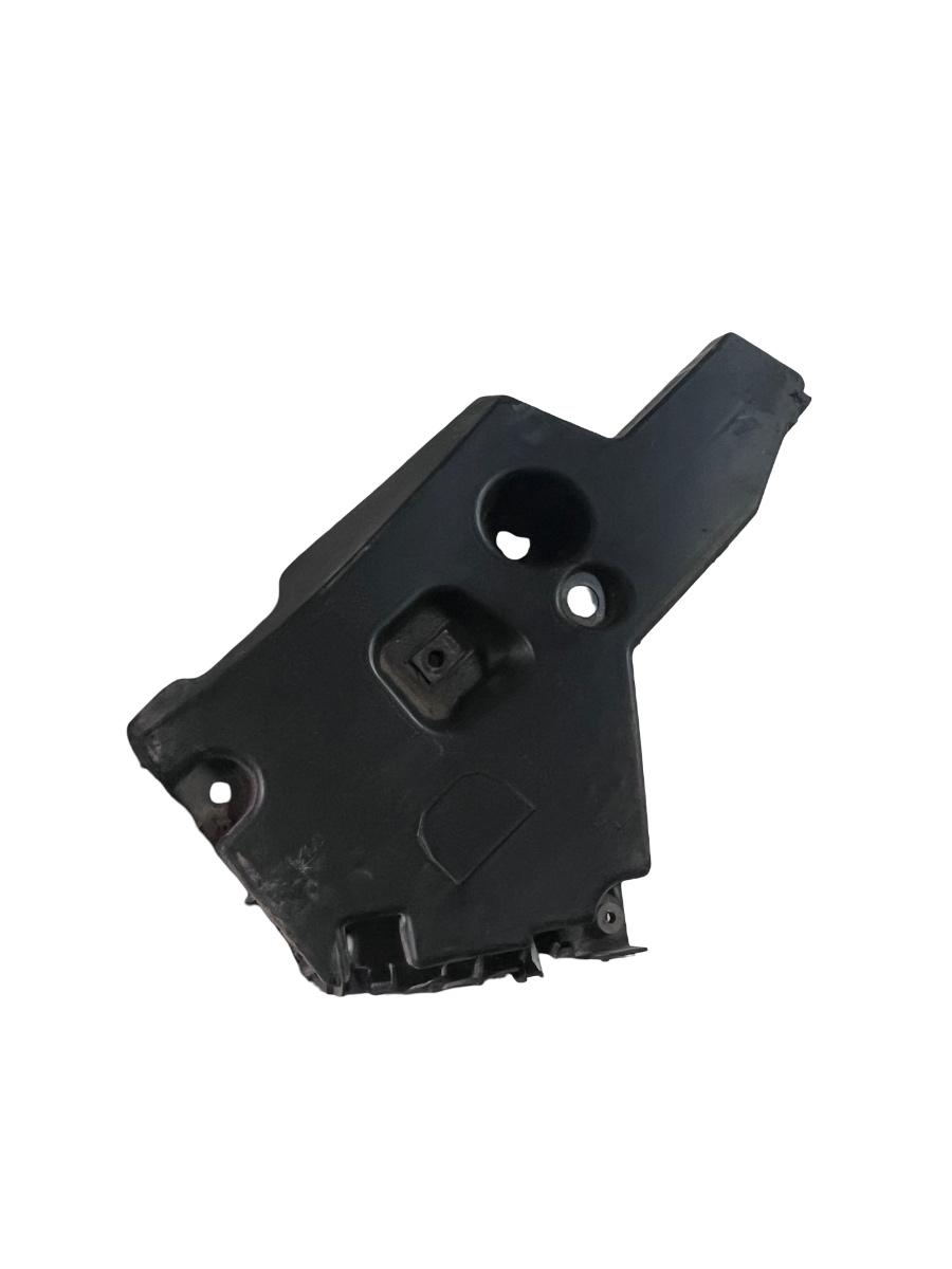 Suport bara de protectie dreapta fata RENAULT MASTER II Box FD 1998 -> 8200409288