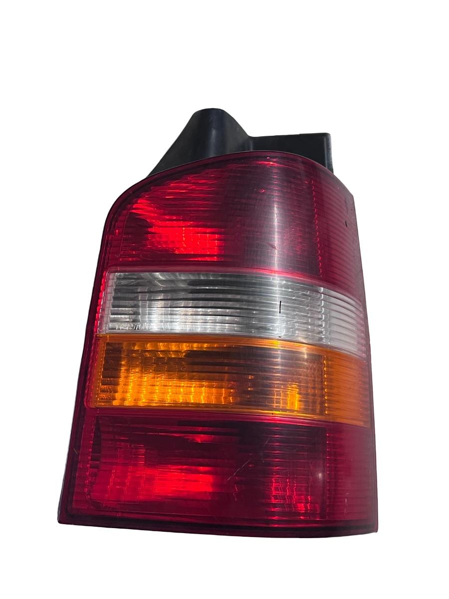 Lampa spate / Stop dreapta spate VOLKSWAGEN TRANSPORTER V Box 7HA, 7HH, 7EA, 7EH 2003 ->