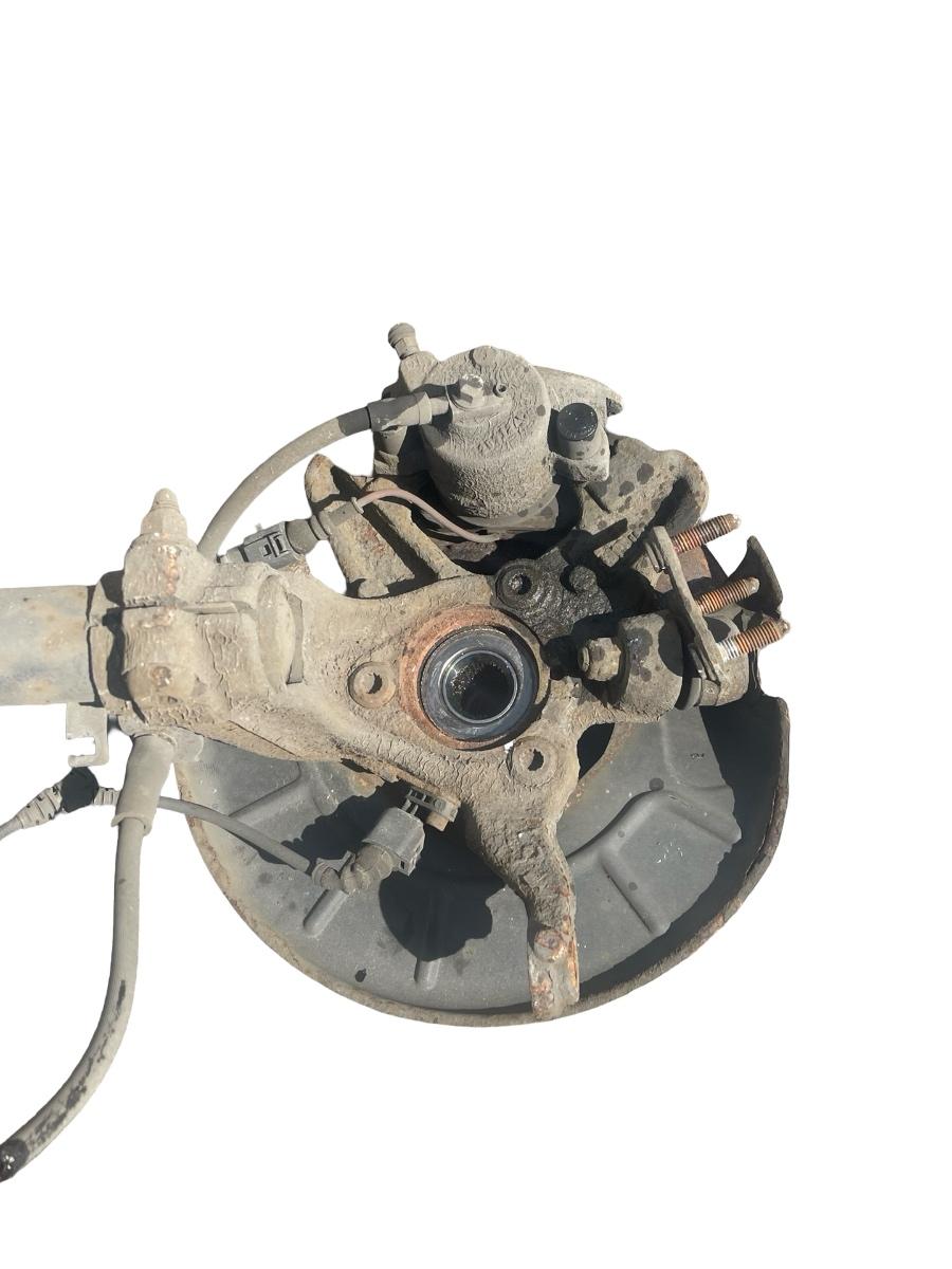 Fuzeta stanga fata VOLKSWAGEN GOLF VI 5K1 2008 - 2013 1.6 TDI CAYC