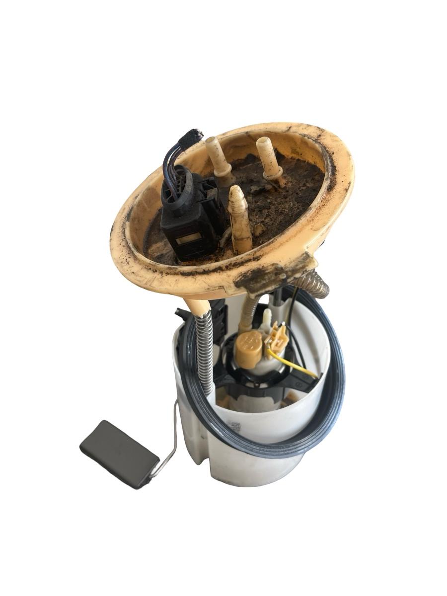 Pompa combustibil VOLKSWAGEN GOLF VI 5K1 2008 - 2013 1.6 TDI CAYC 1K0919050AB