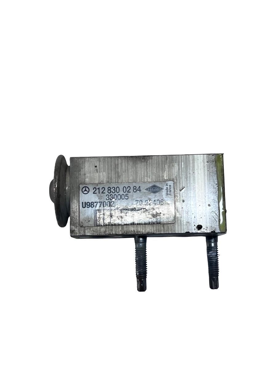 Supapa expansiune aer conditionat (AC) MERCEDES-BENZ E-CLASS W212 2013 FL -> 2128300284