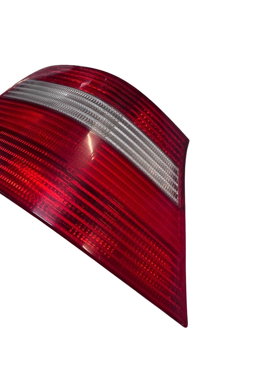 Lampa spate / Stop dreapta spate VOLKSWAGEN GOLF IV 1J1 1997 - 2007 – foto 2