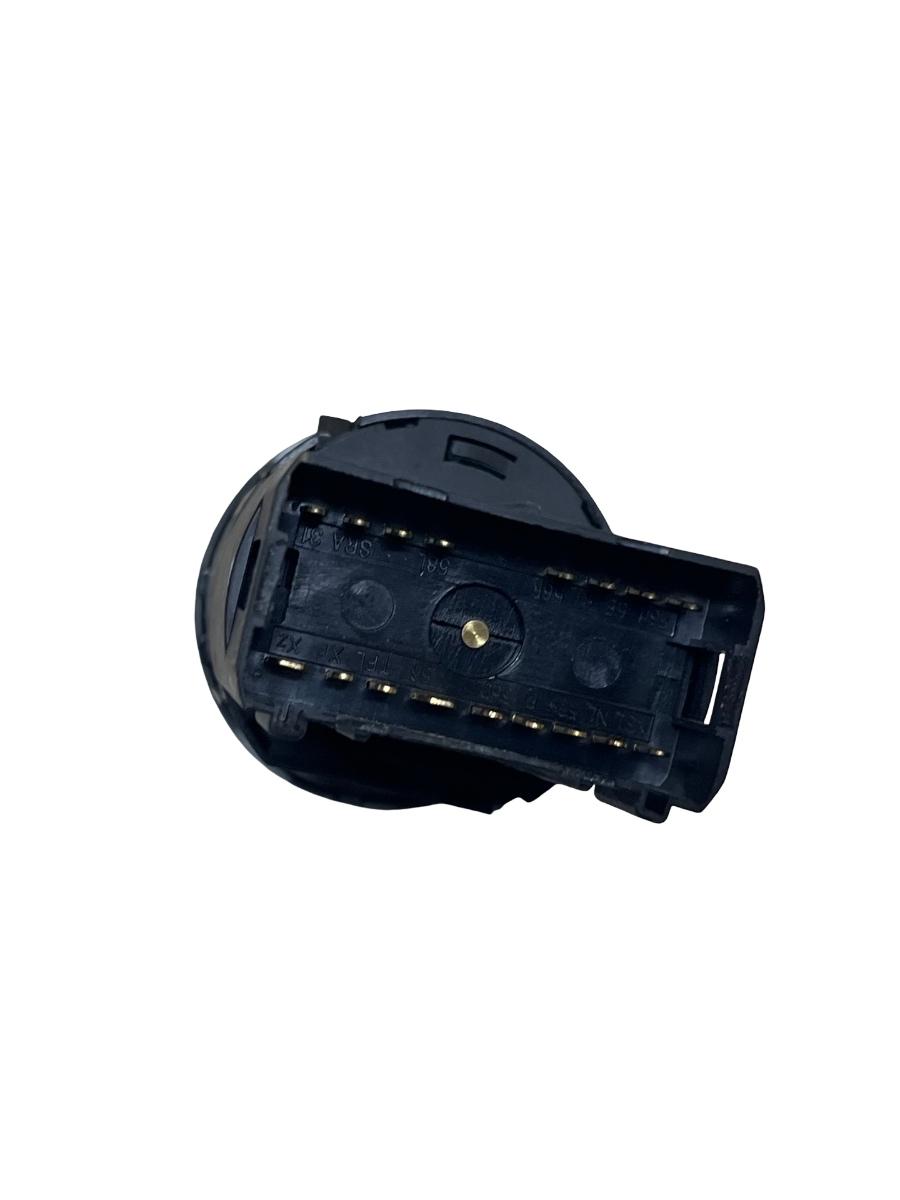 Bloc lumini VOLKSWAGEN GOLF IV 1J1 1997 - 2007 – foto 2