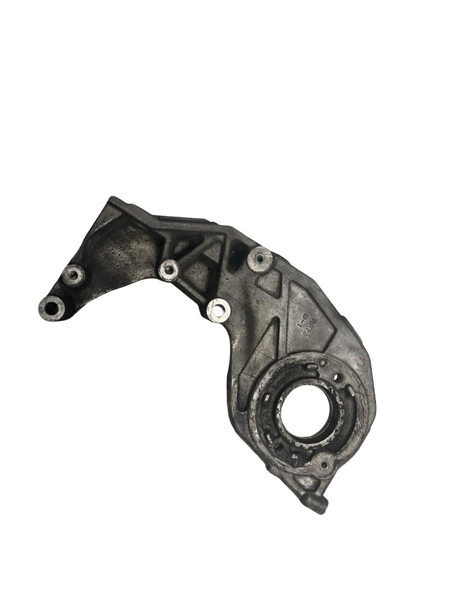 Suport pompa injectie MAZDA 5 CR19 2005 - 2010 2.0 CD RF7J – foto 3