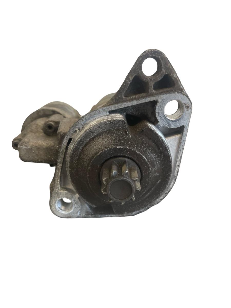 Electromotor VOLKSWAGEN GOLF IV 1J1 1997 - 2007 1.6 16V BCB