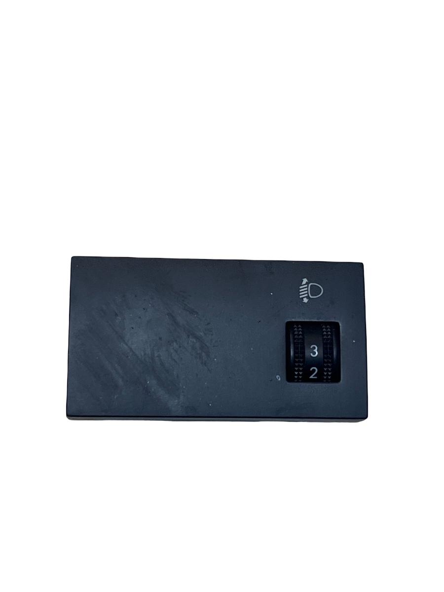 Buton reglaj nivel faruri MAZDA 2 DE, DH_3 2007 - 2015 D65166170