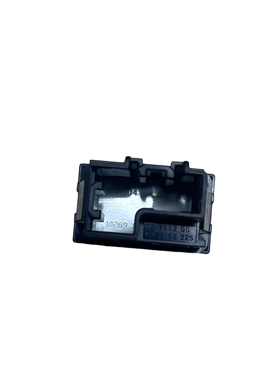 Alte comutatoare/butoane/selectoare MAZDA 2 DE, DH_3 2007 - 2015 D65155225 – foto 2