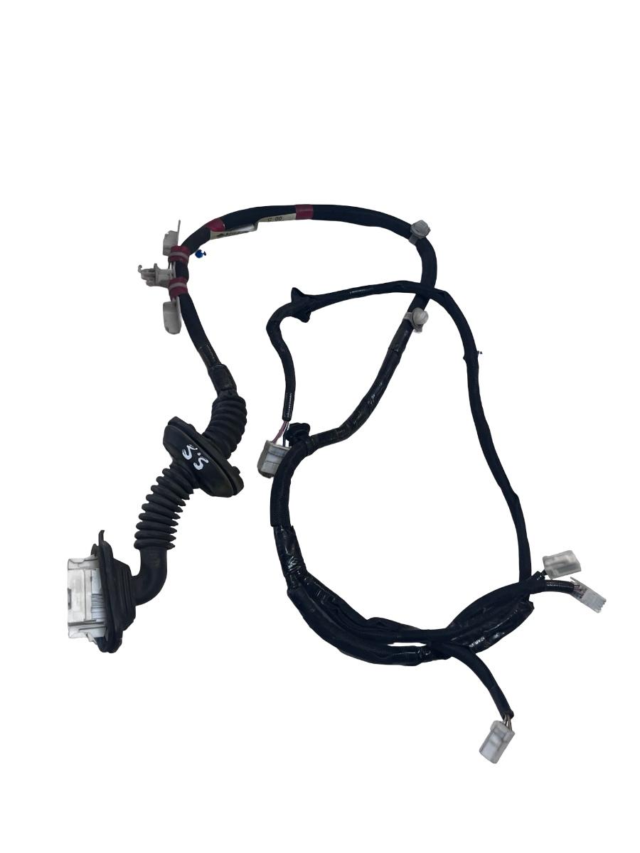 Instalatie electrica portiera stanga spate LEXUS CT ZWA10_ 2010 -> 82154-76020