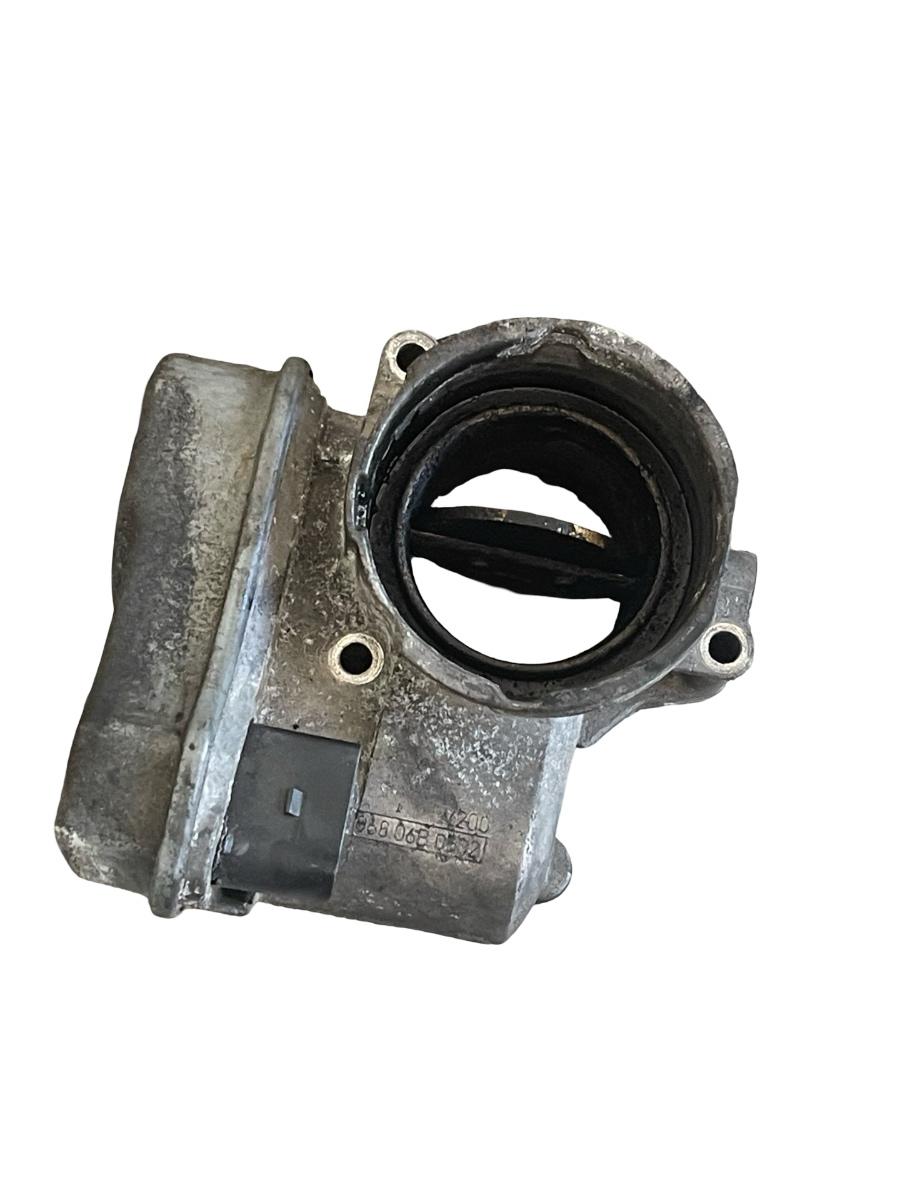Clapeta de acceleratie VOLKSWAGEN PASSAT 3C2 2005 - 2010 2.0 TDI BMR 03G128063B