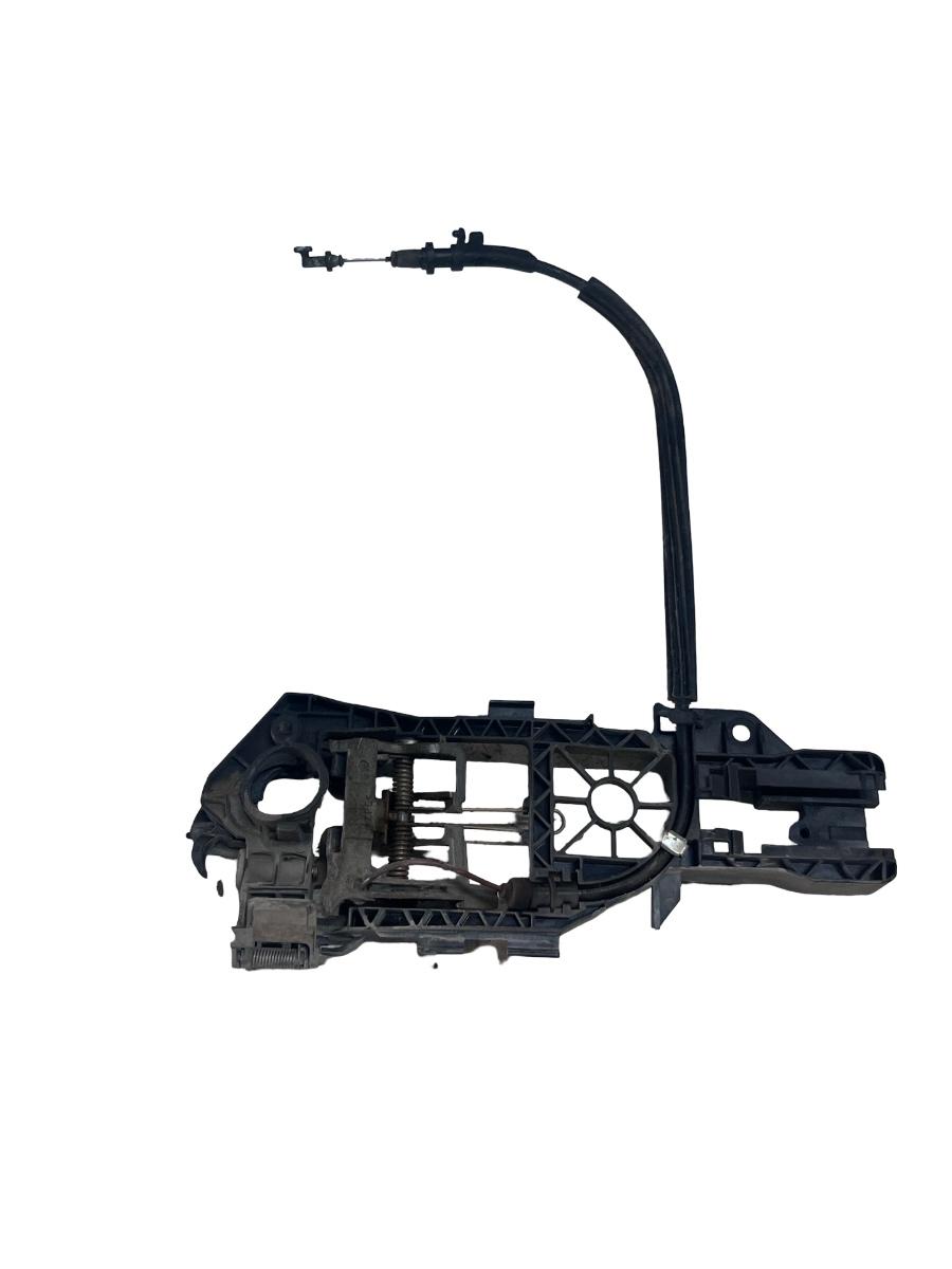 Suport maner portiera dreapta fata VOLKSWAGEN PASSAT Variant 3C5 2005 - 2011 3C0837886G