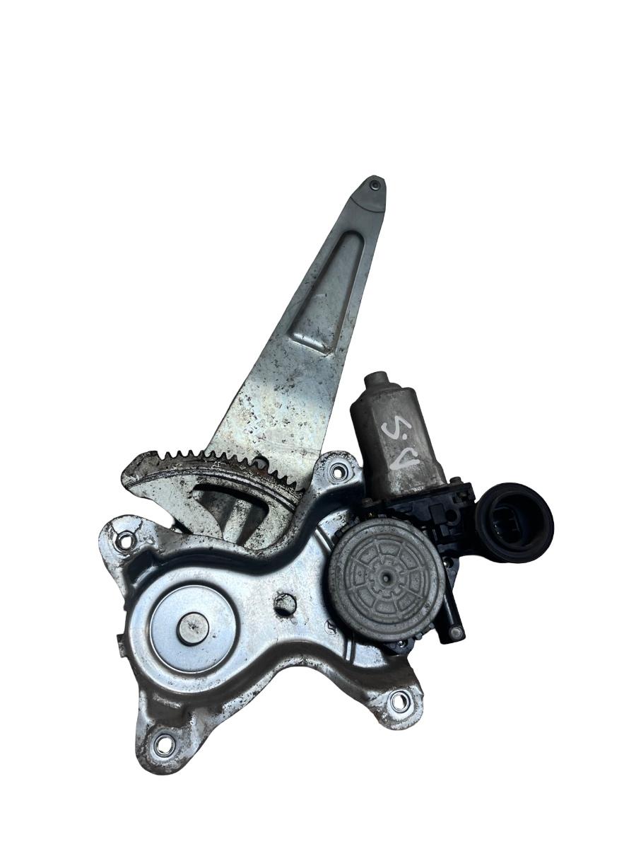 Macara Geam dreapta spate TOYOTA RAV 4 II _A2_ 2000 - 2005 85720-32150